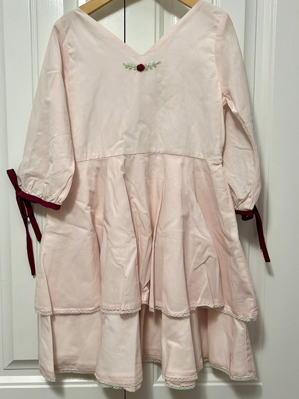 Well Dressed Wolf Clara dress size 7 EUC
